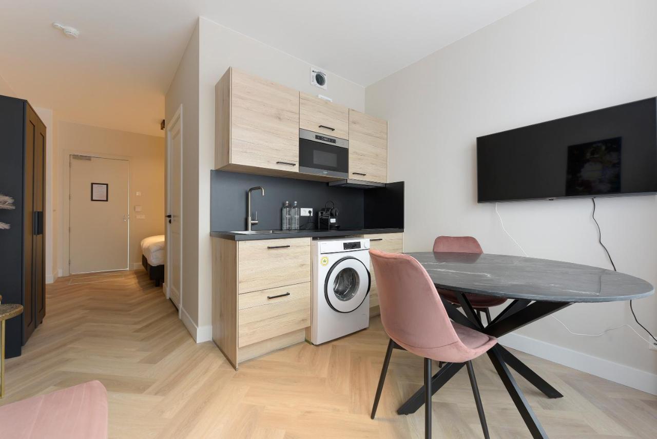 Novallure Short Stay Apartments Leidschendam Exterior photo