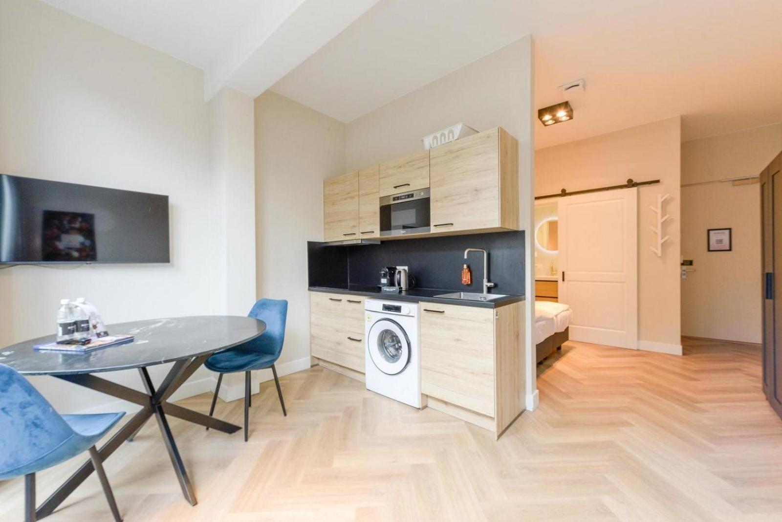 Novallure Short Stay Apartments Leidschendam Exterior photo